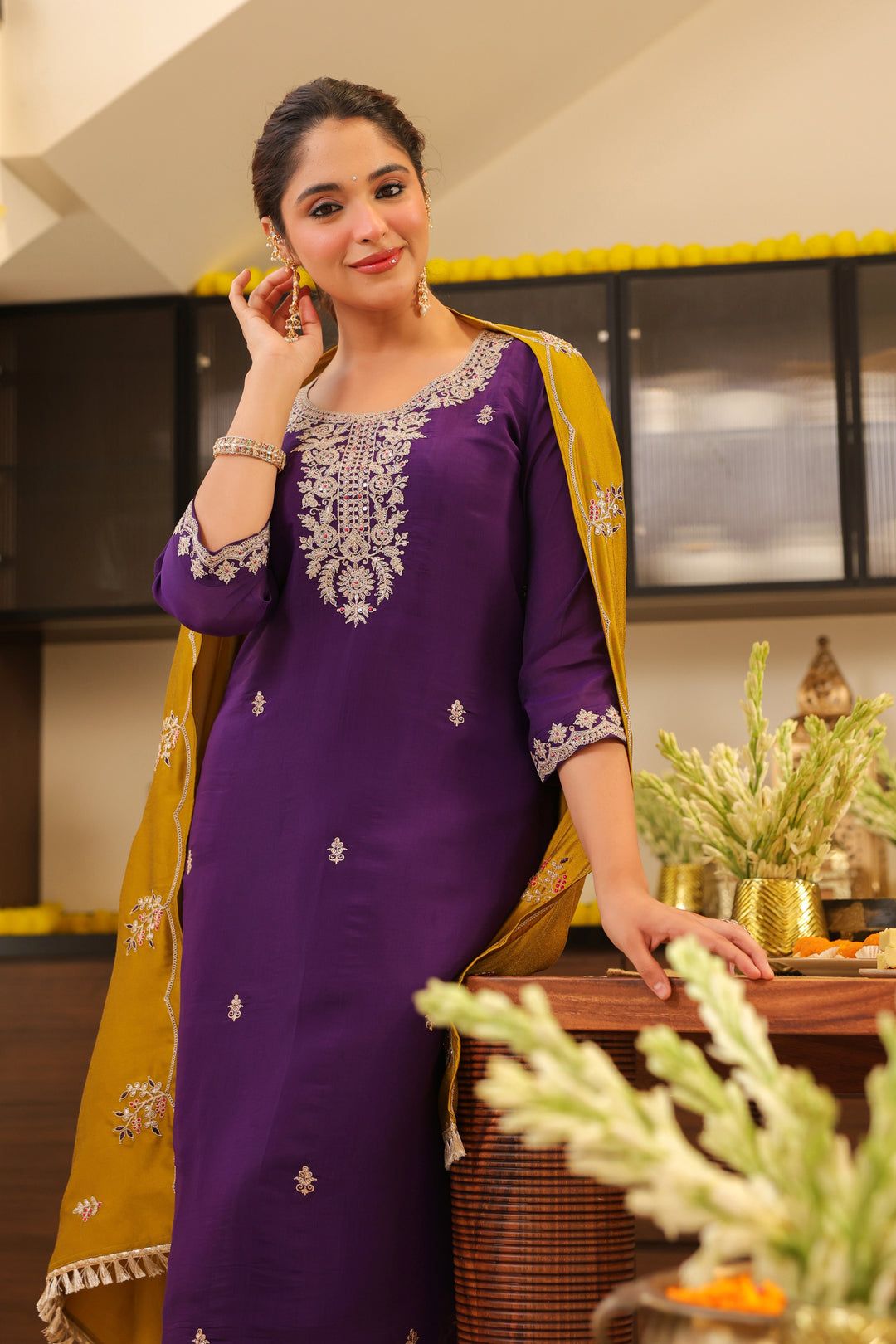 Floral Embroidered Straight Silk Set