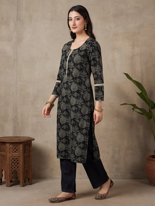 Floral Embroidered Straight Cotton Kurta