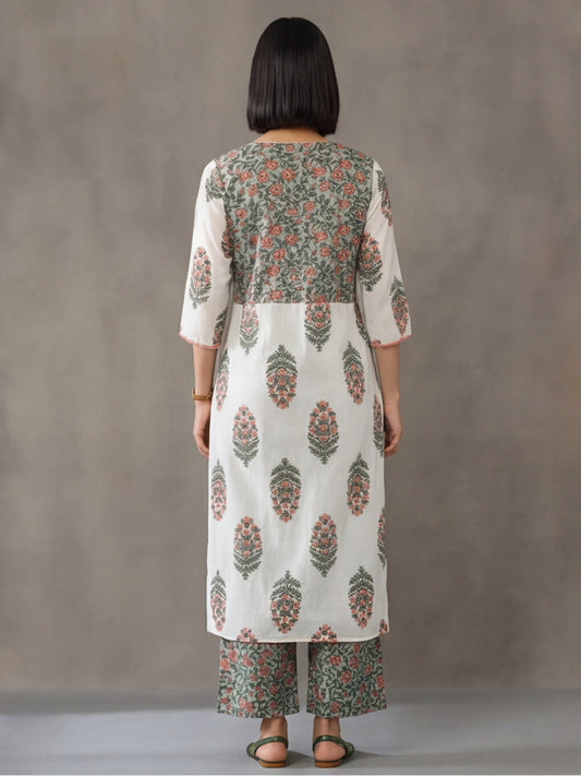 Off-White & Pink Printed Straight Kurta