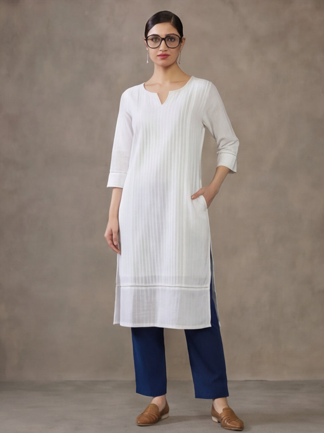 White Cotton Pin Tucks Straight Kurta