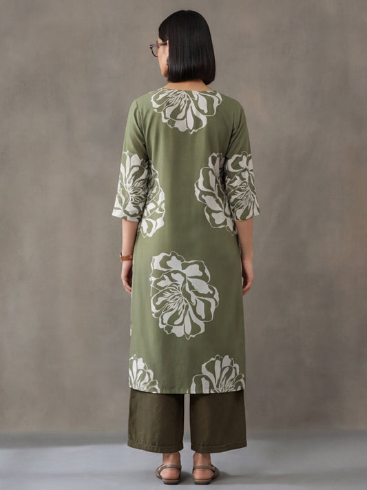 Floral Embroidered Straight Cotton Kurta