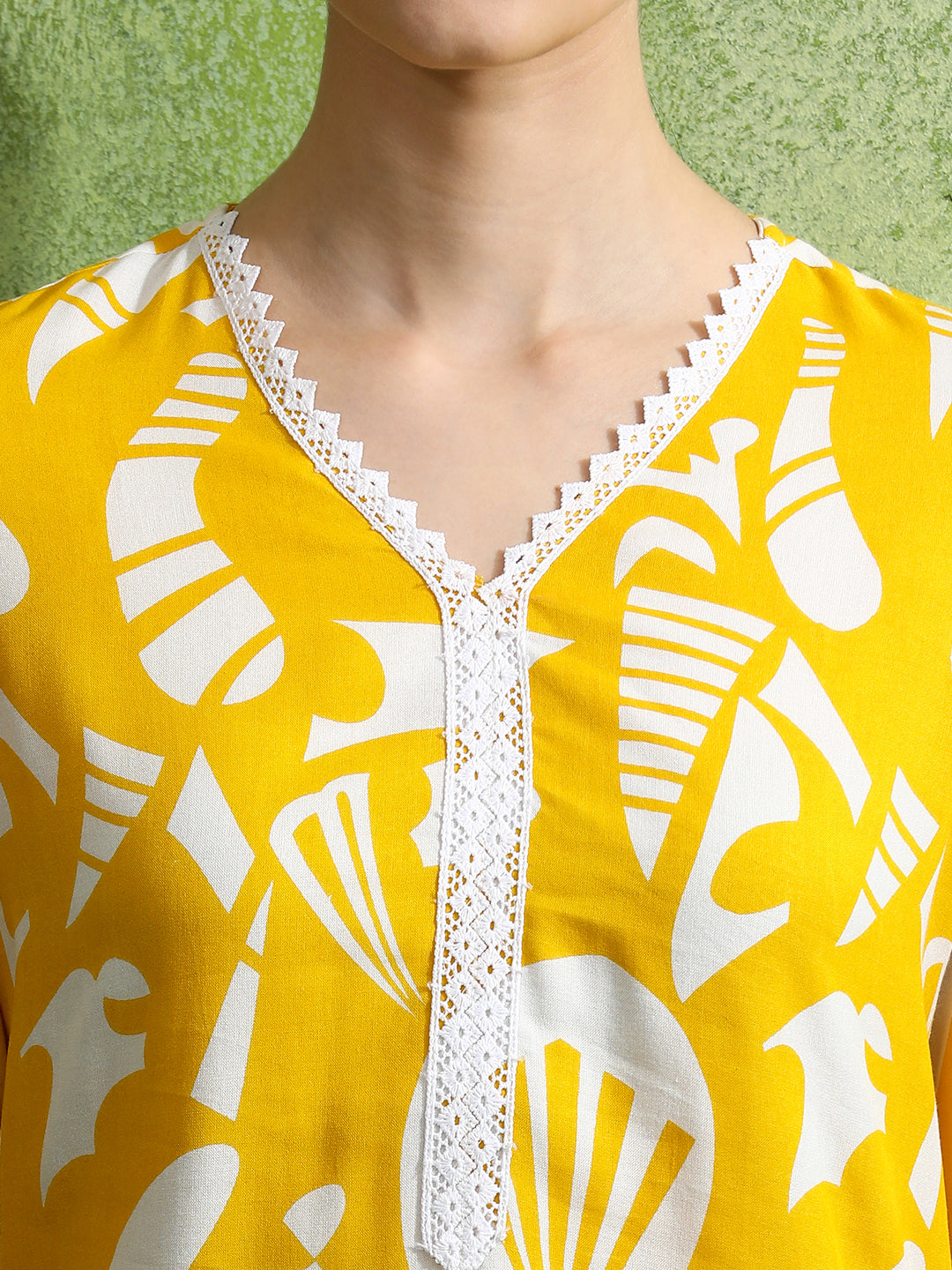 Floral Printed Straight Kurta