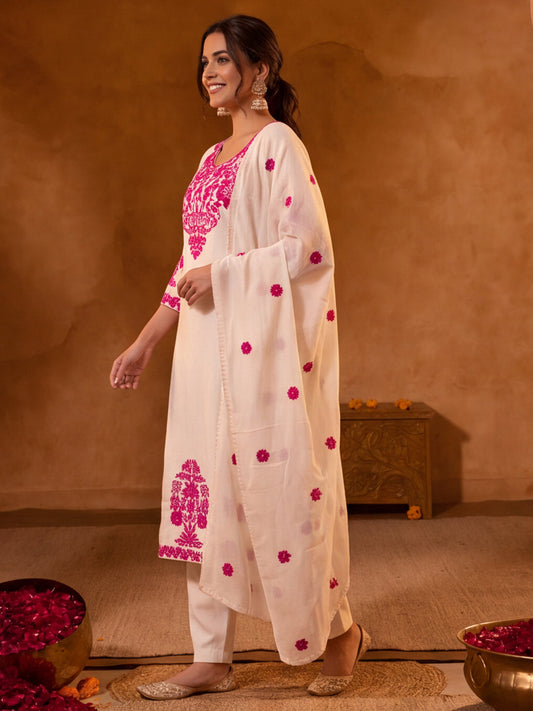 Embroidery Off White Kurta Set