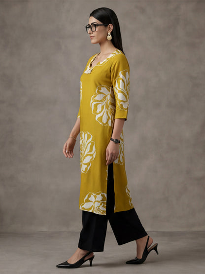 Floral Embroidered Straight Cotton Kurta